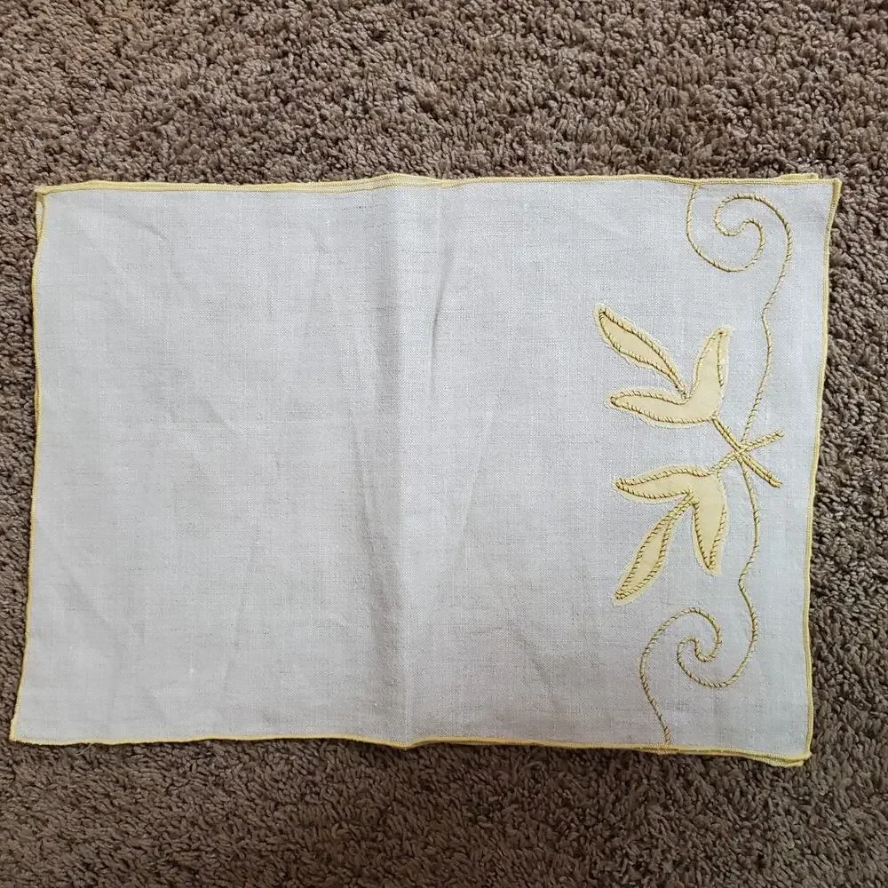 Vintage Hand Towels SET OF 3 Beige w/ Yellow Applique Leaves 15x11 Inch